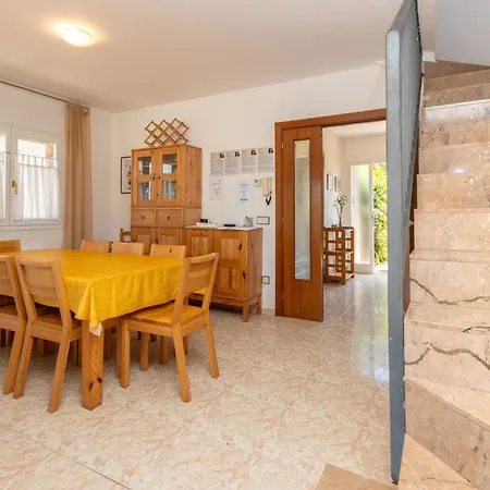 Casa De Banyoles