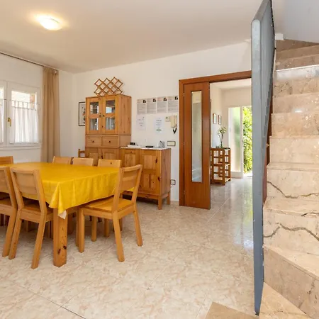 Casa De * Banyoles