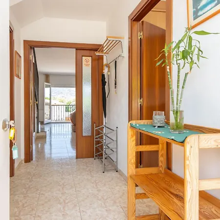 Casa De 度假居 班约莱斯